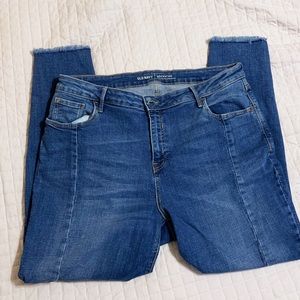 18 Old Navy Ankle Cut Rockstar